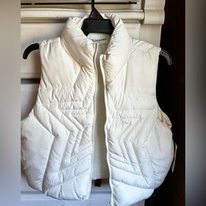 No Boundaries White Puffer Vest